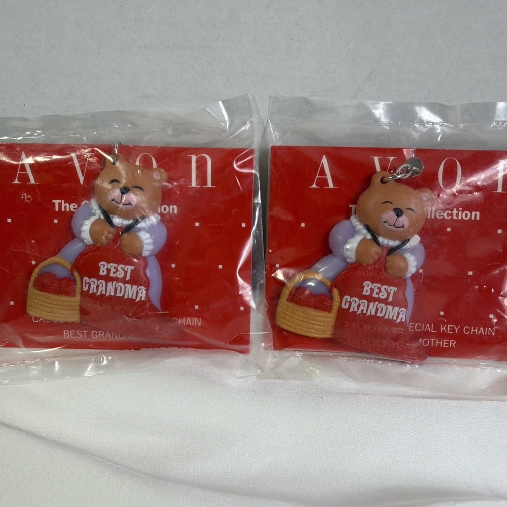 (2) Vintage  Avon Best‎ Grandma CAUSE YOU'RE SPECIAL Key Chain SEALED 80s